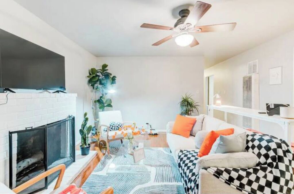 Photo of Livingroom in Carmichael