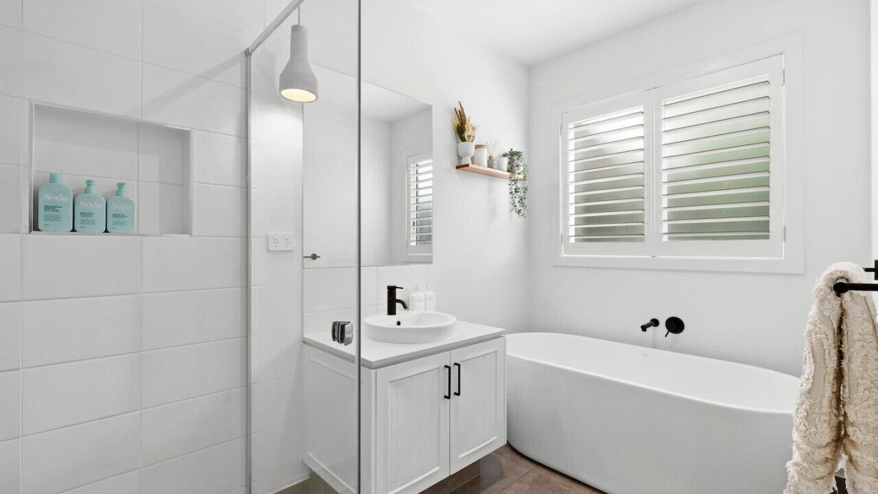 Photo of Bathroom in Torquay