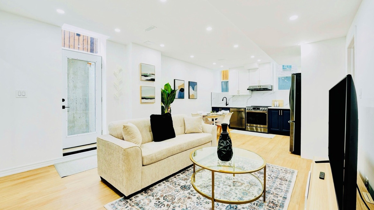 Photo of Livingroom in Whitby