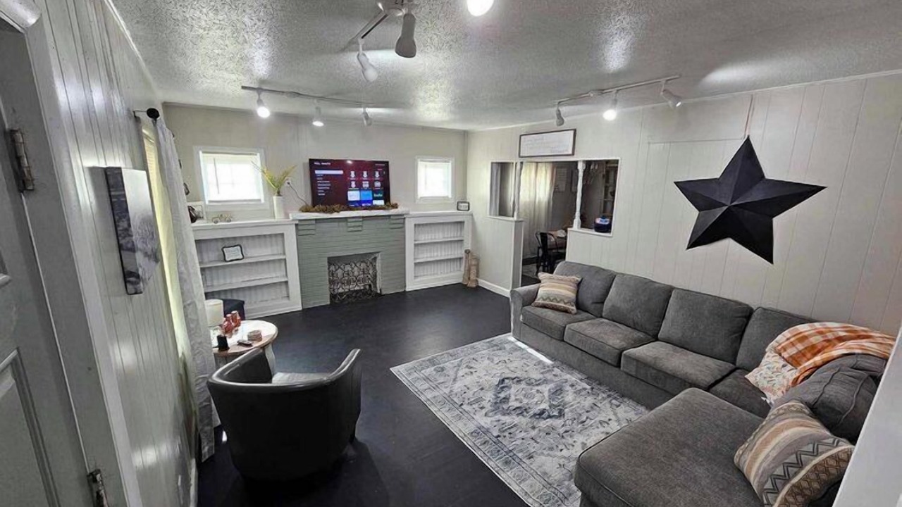 Photo of Livingroom in Holdenville