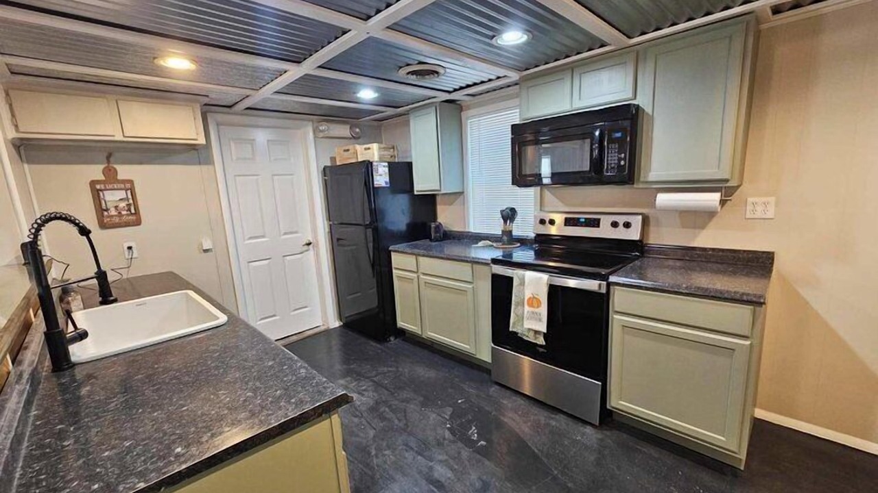 Photo of Kitchen in Holdenville