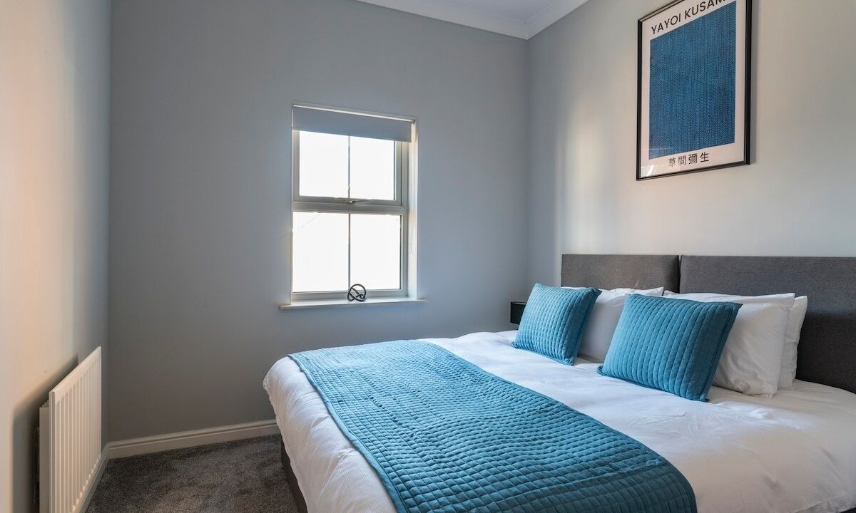 Photo of Bedroom in Crawley