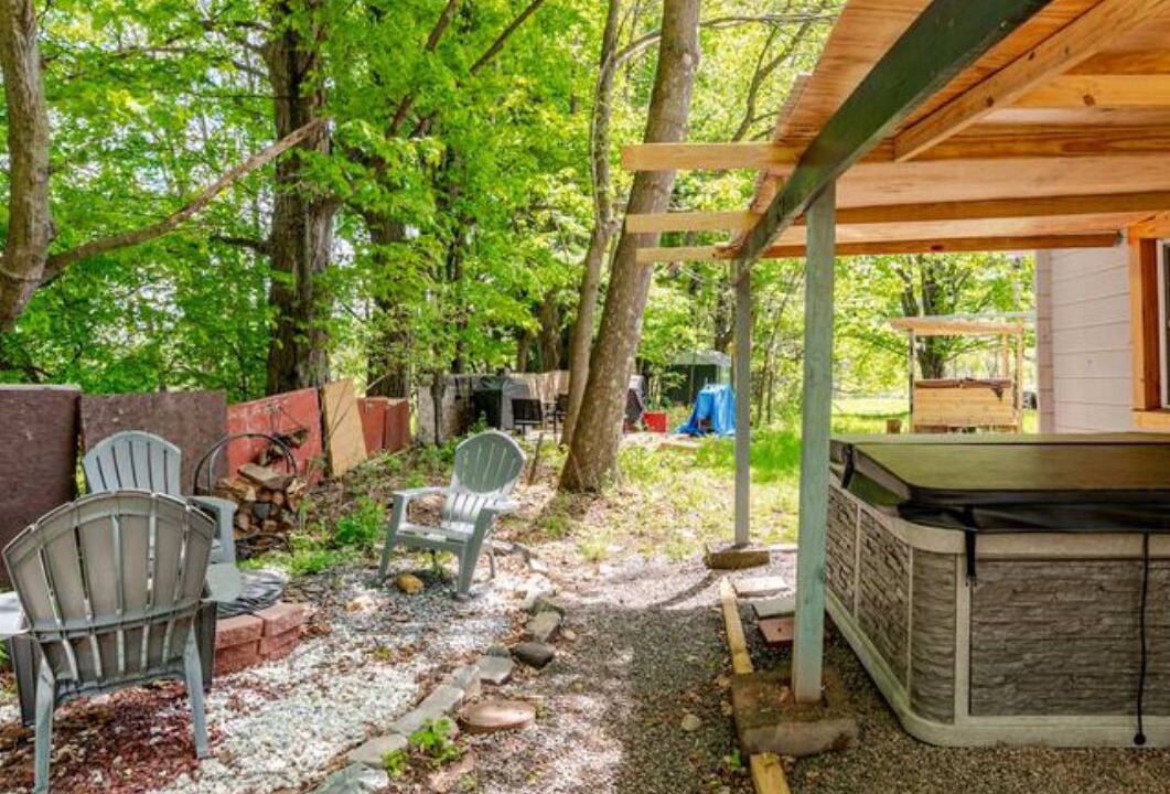 Photo of Patio Balcony in Windham