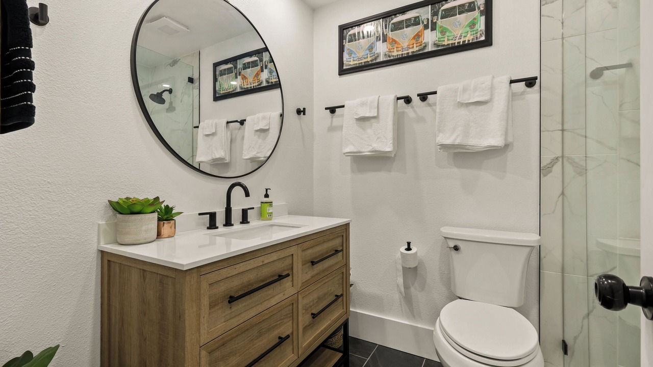 Photo of Bathroom in Central Arlington