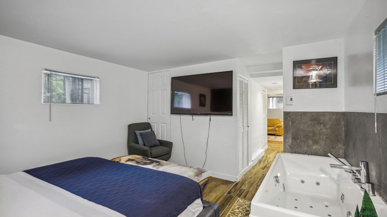Photo of Bedroom in Mascouche