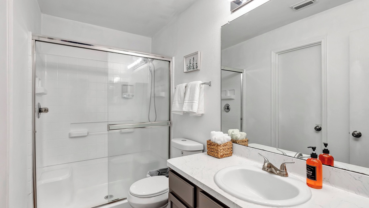 Photo of Bathroom in Humble