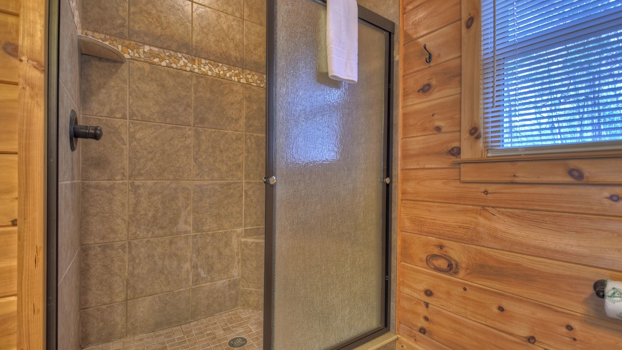 Photo of Bathroom in Ridgeline Vistas