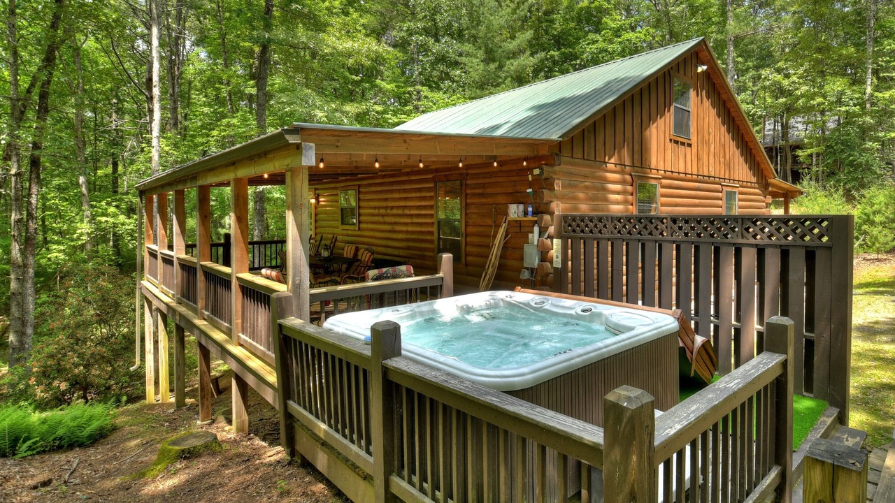 Photo of Others in Aska