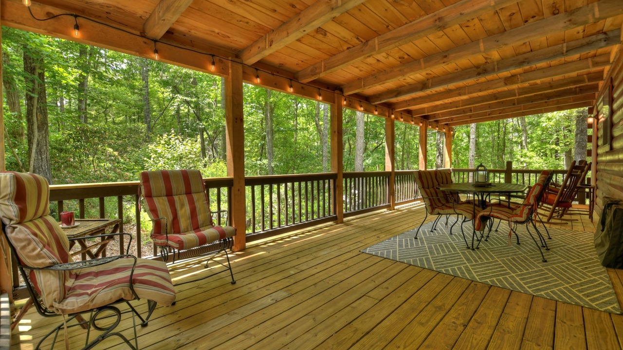 Photo of Outdoor in Aska