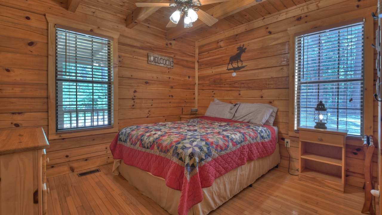 Photo of Others in Aska