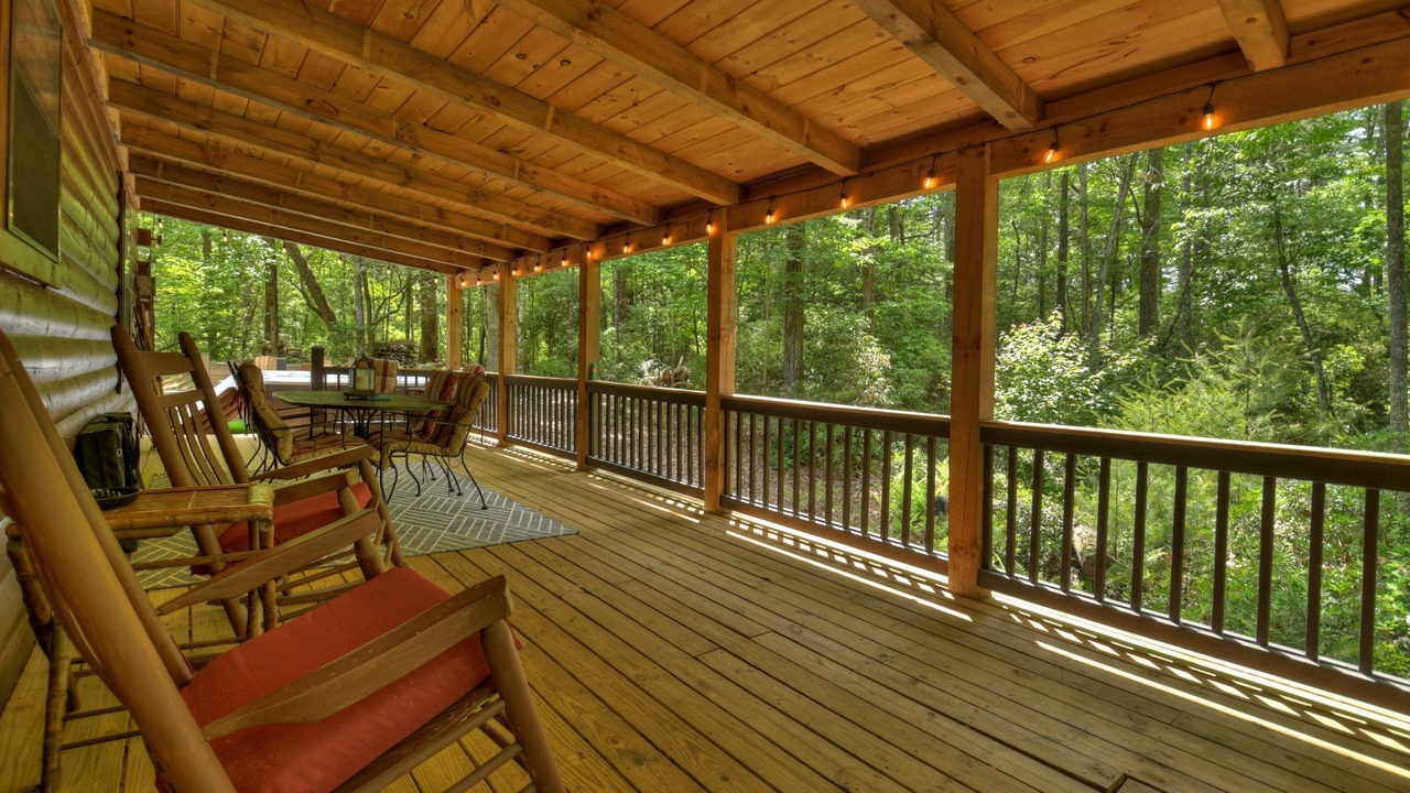 Photo of Outdoor in Aska