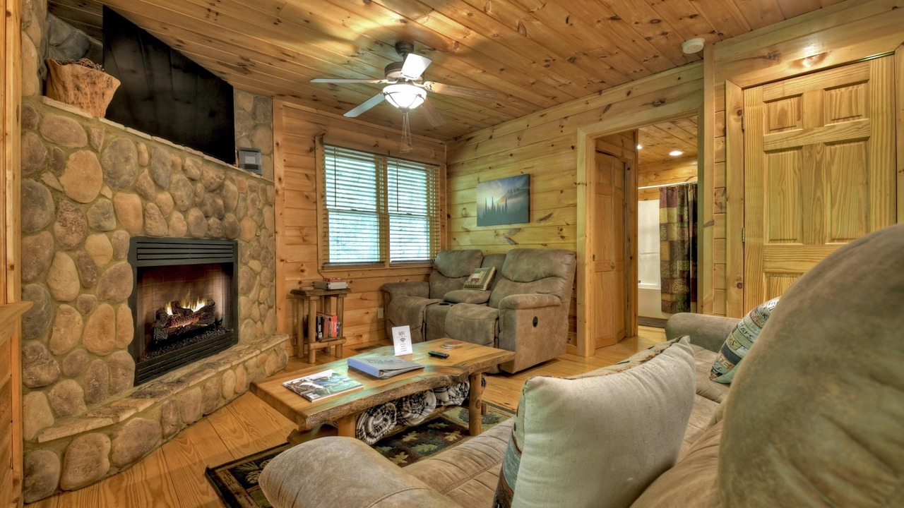 Photo of Livingroom in Blue Ridge