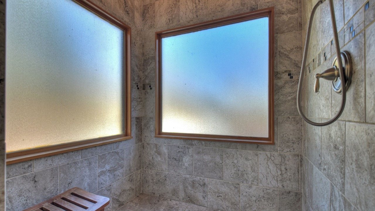 Photo of Bathroom in McCaysville