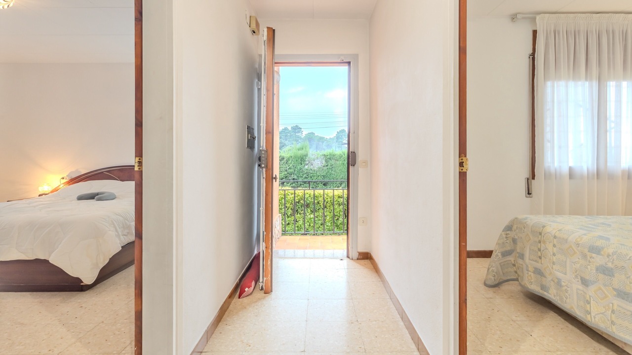 Photo of Bedroom in Mont Barbat