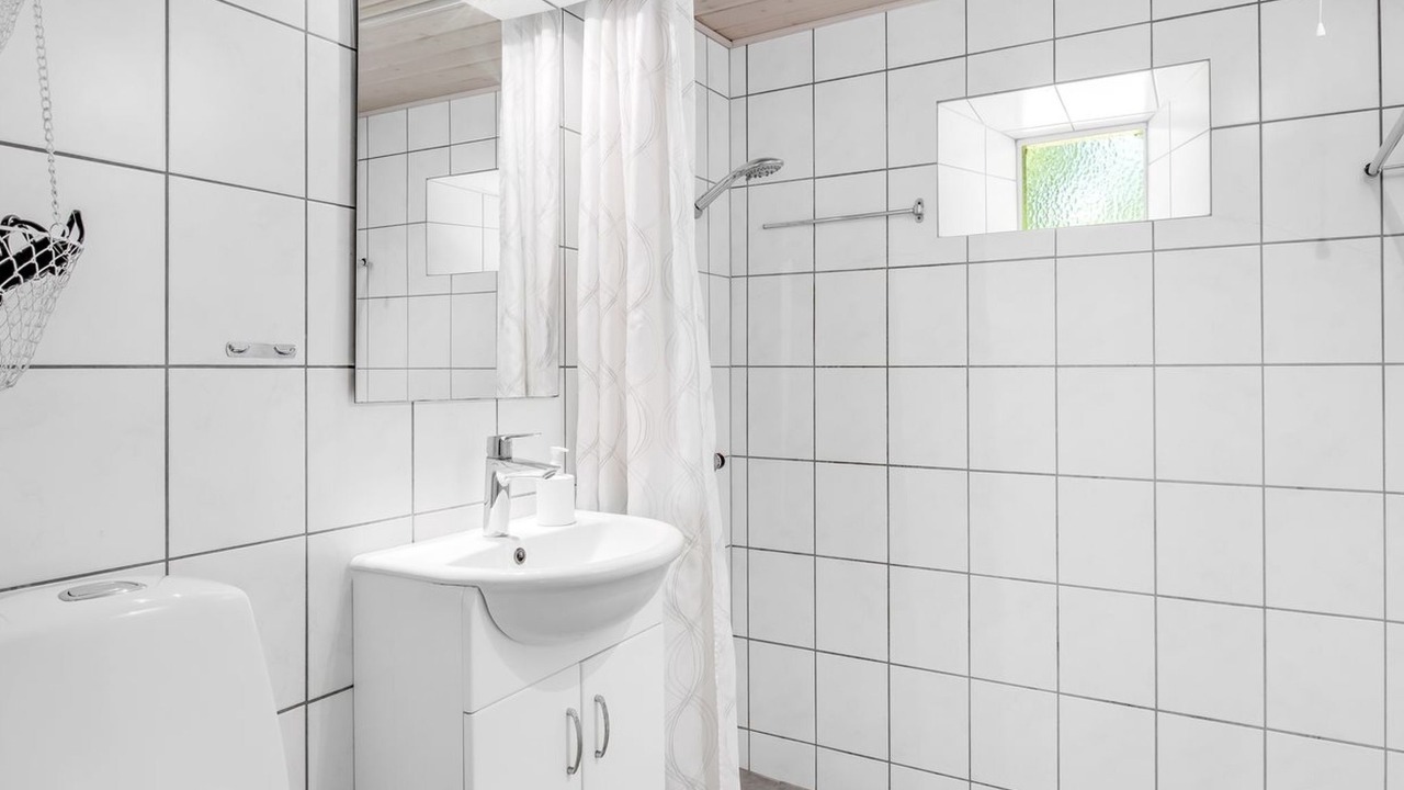 Photo of Bathroom in Skaerbaek