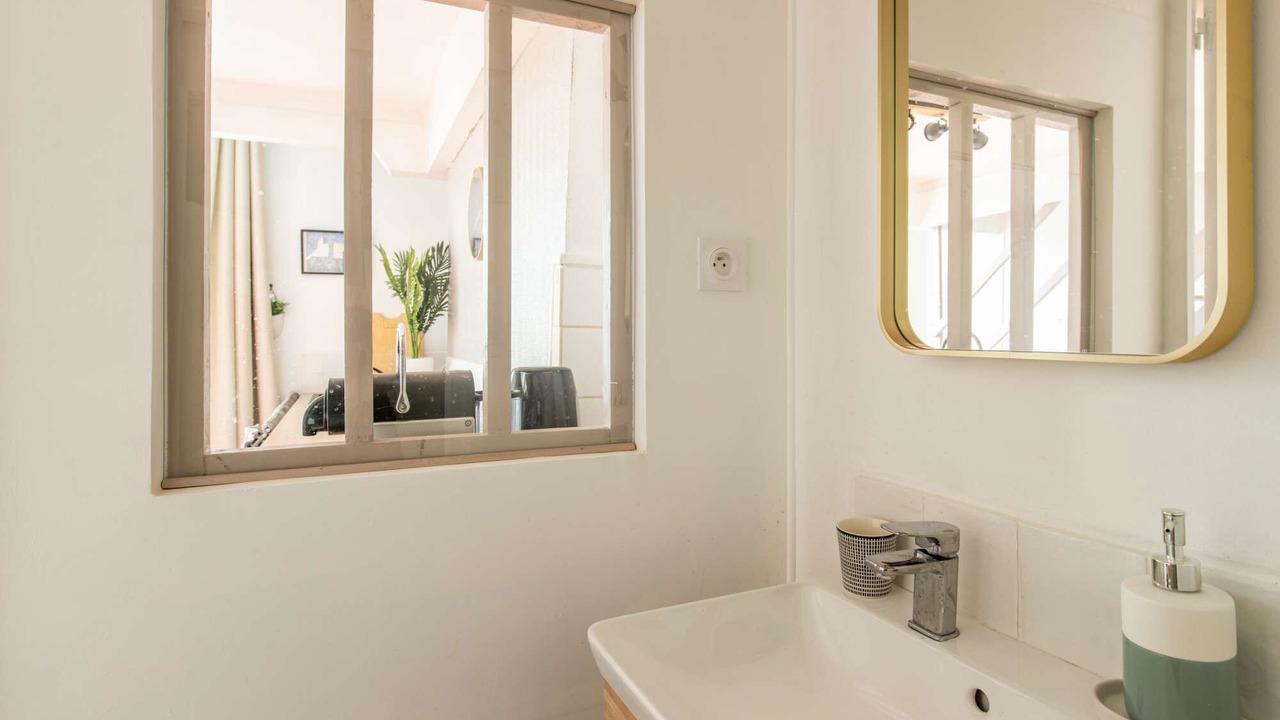 Photo of Bathroom in Notre-Dame