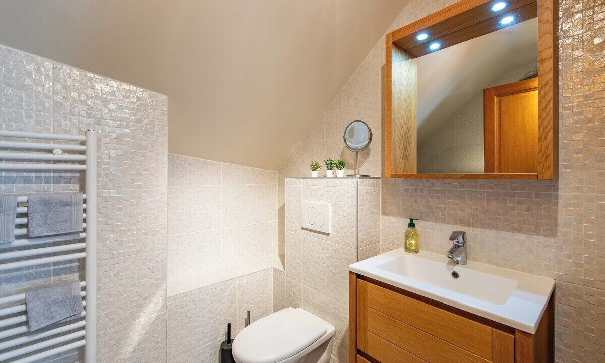 Photo of Bathroom in Notre-Dame