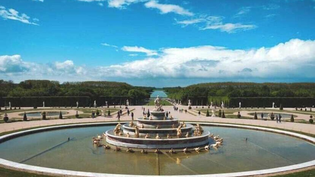 Photo of Others in Notre-Dame