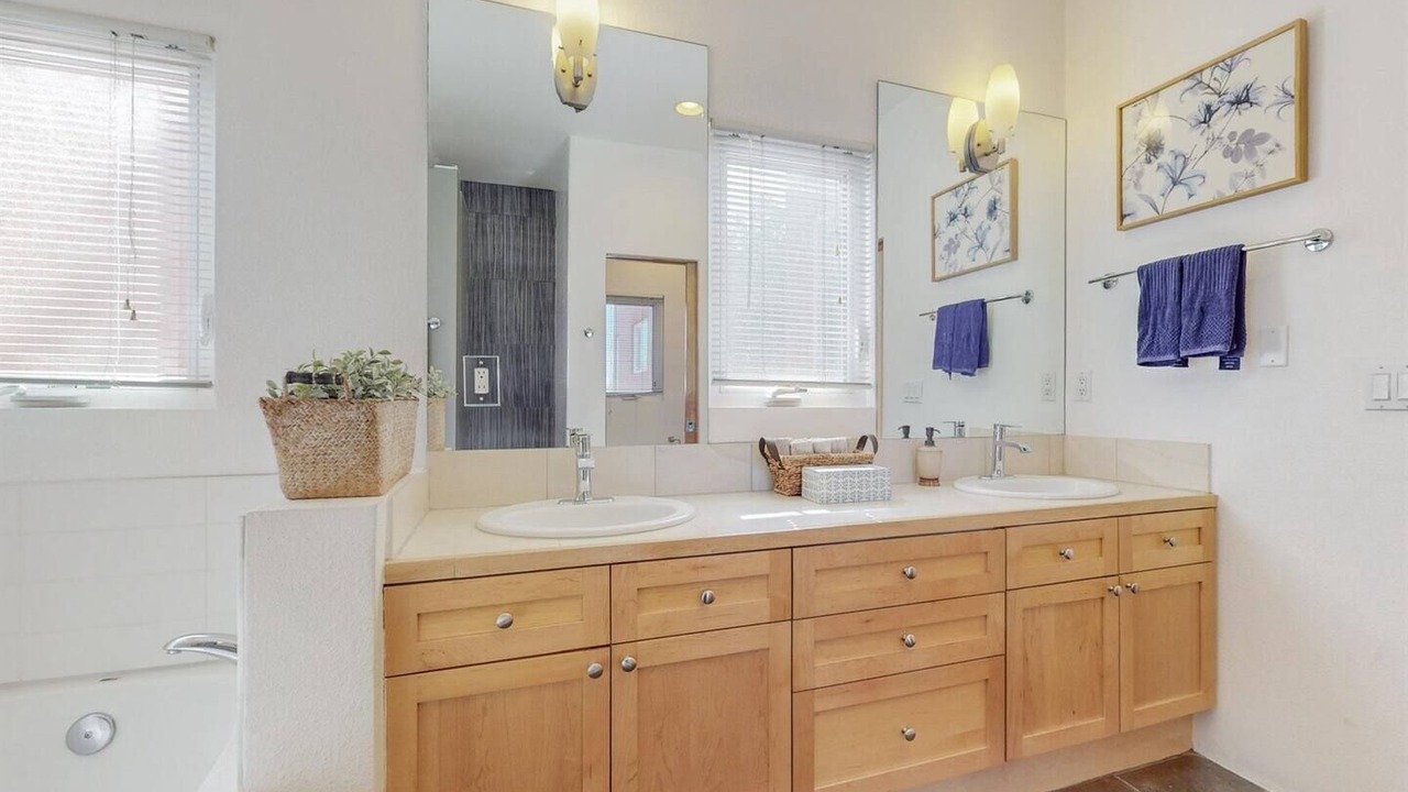 Photo of Bathroom in Spruce Park