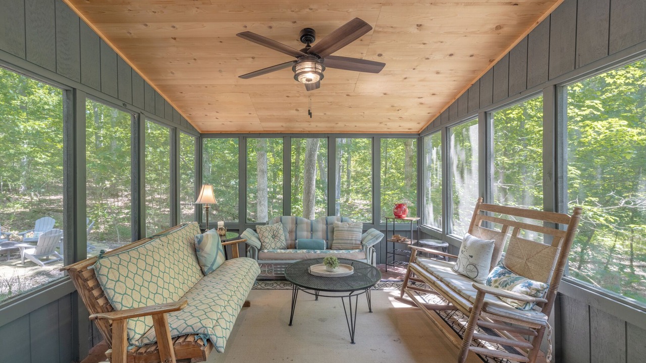 Photo of Bedroom in Innsbrook