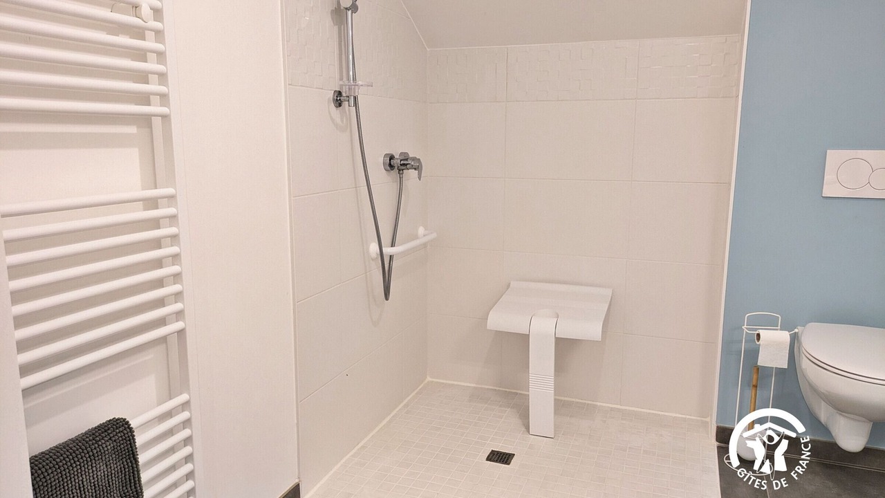 Photo of Bathroom in Andouille