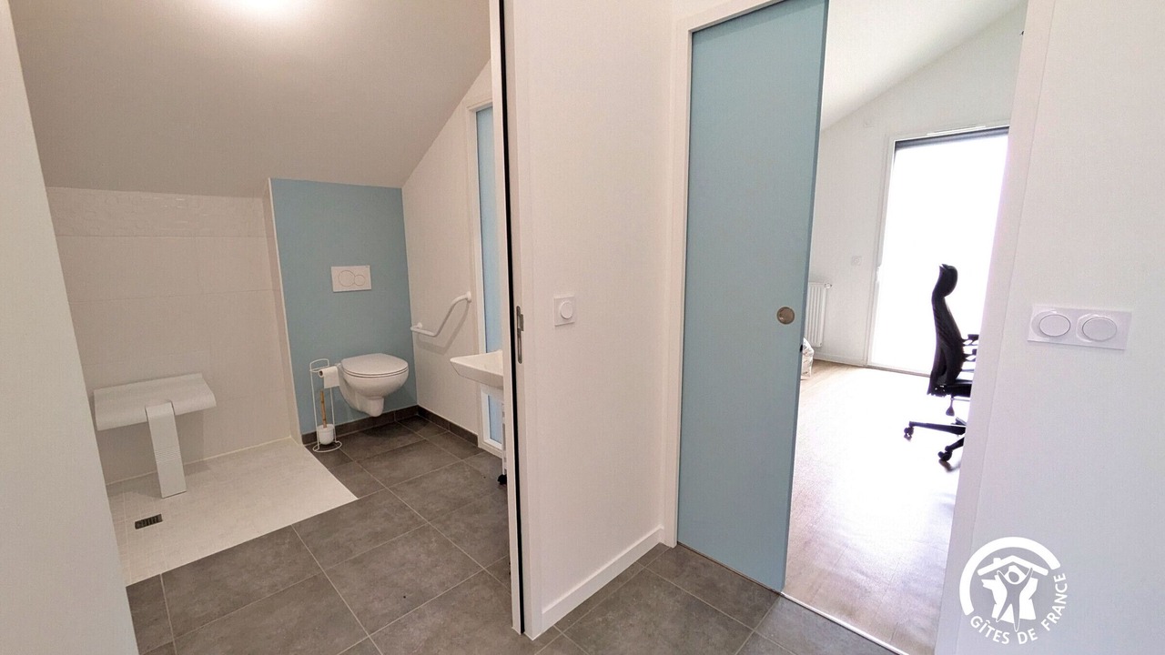 Photo of Bathroom in Andouille