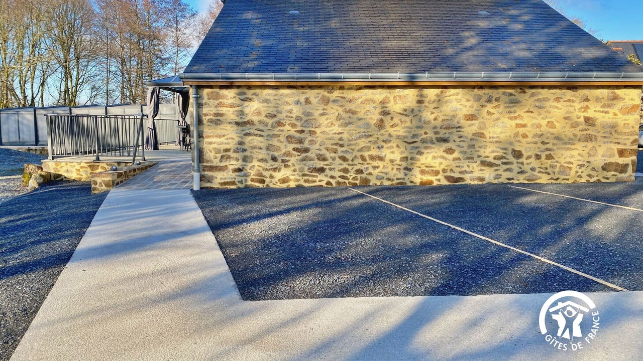Photo of Outdoor in Andouille