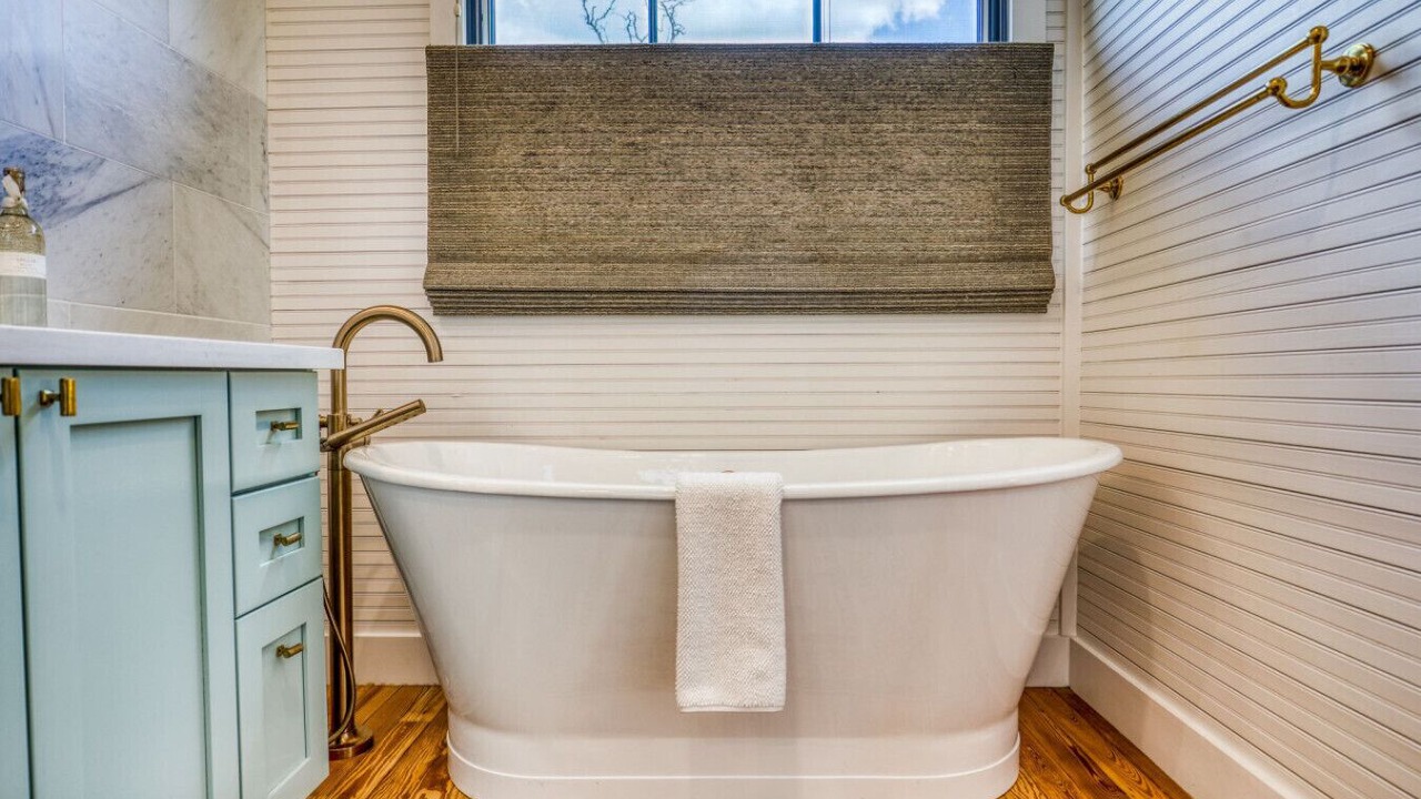 Photo of Bathroom in Round Top