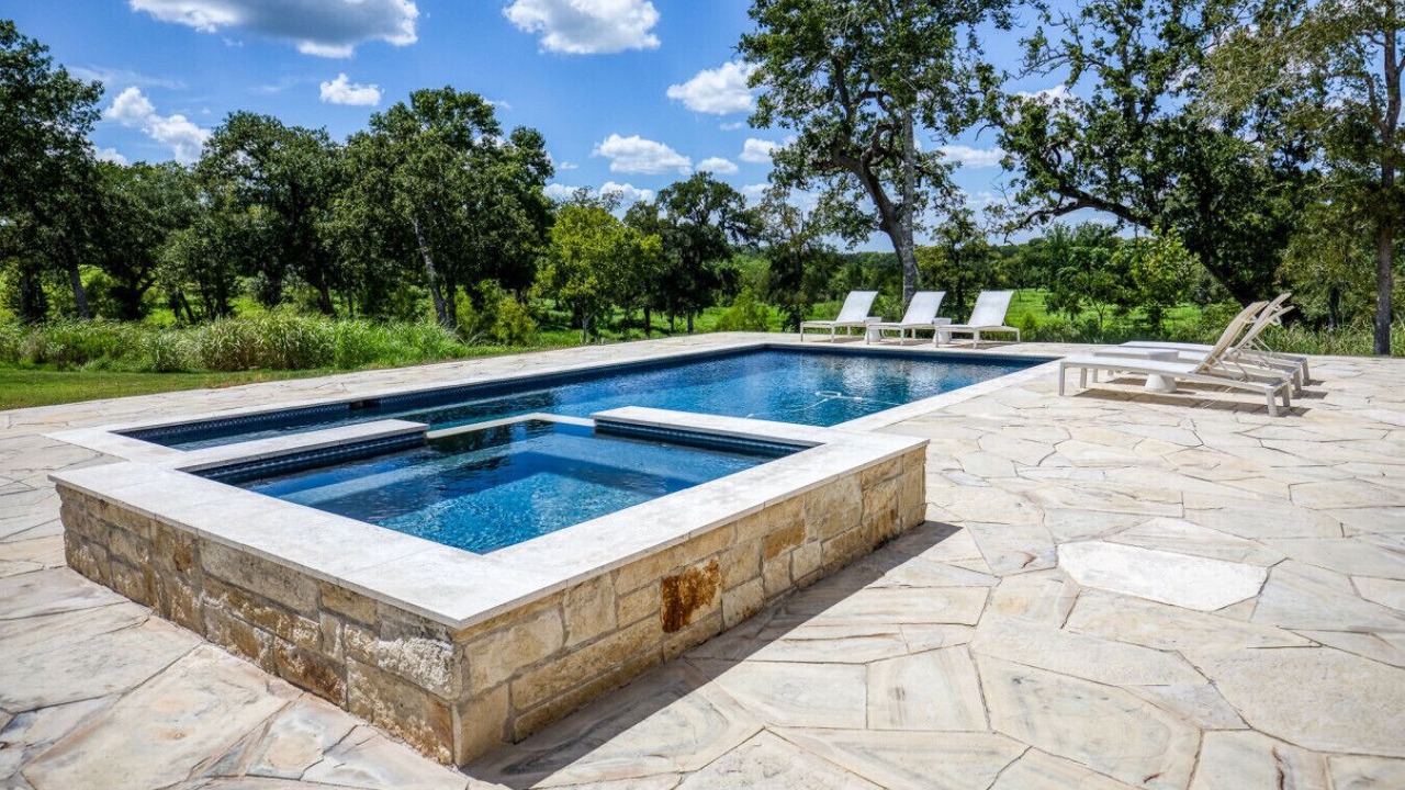 Photo of Outdoor in Round Top