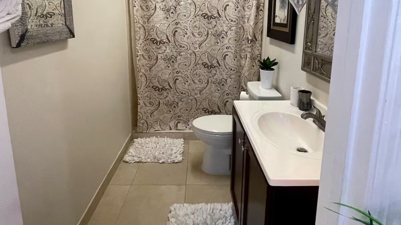 Photo of Bathroom in Country Walk