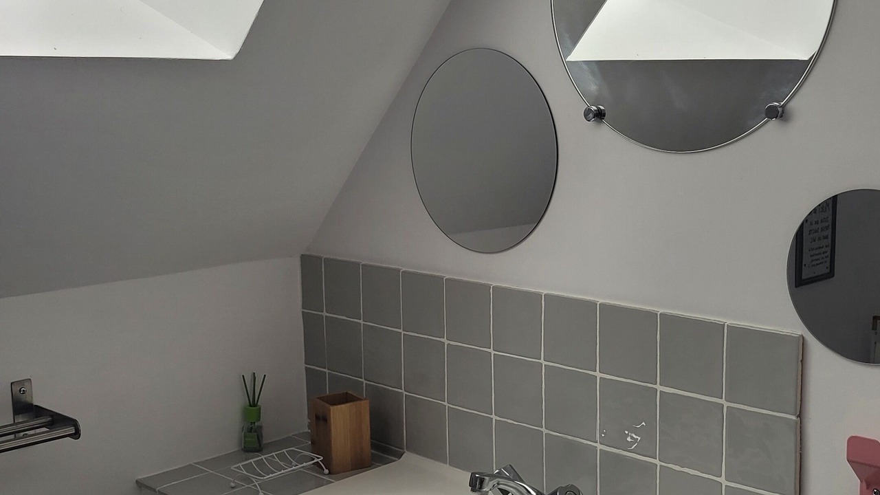 Photo of Bathroom in Noyant-Villages