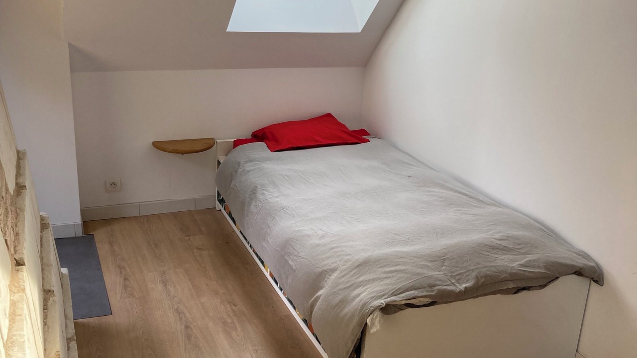 Photo of Bedroom in Noyant-Villages
