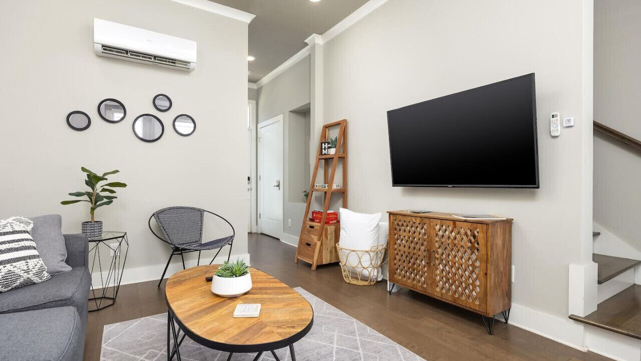 Photo of Livingroom in Chattanooga