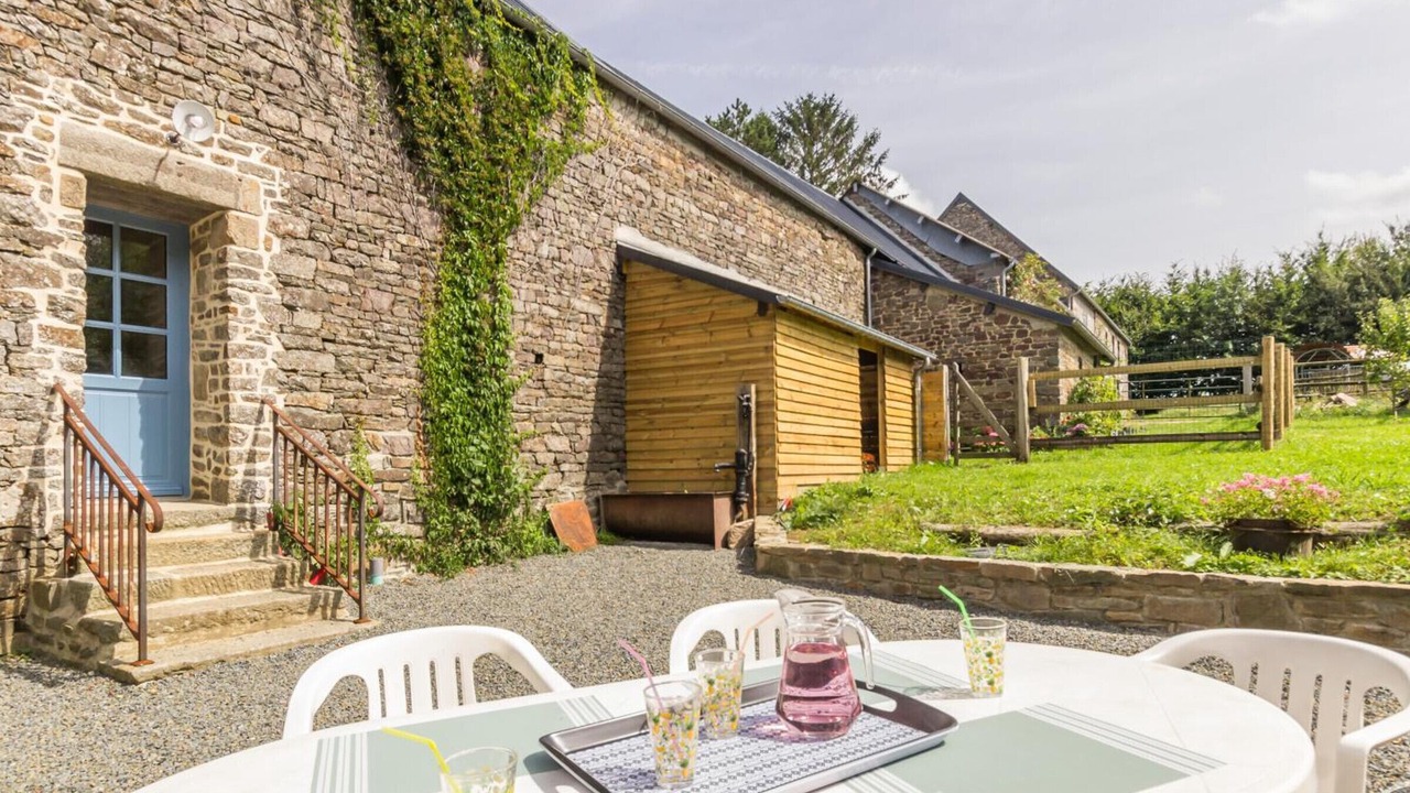 Photo of Outdoor in Le Tanu