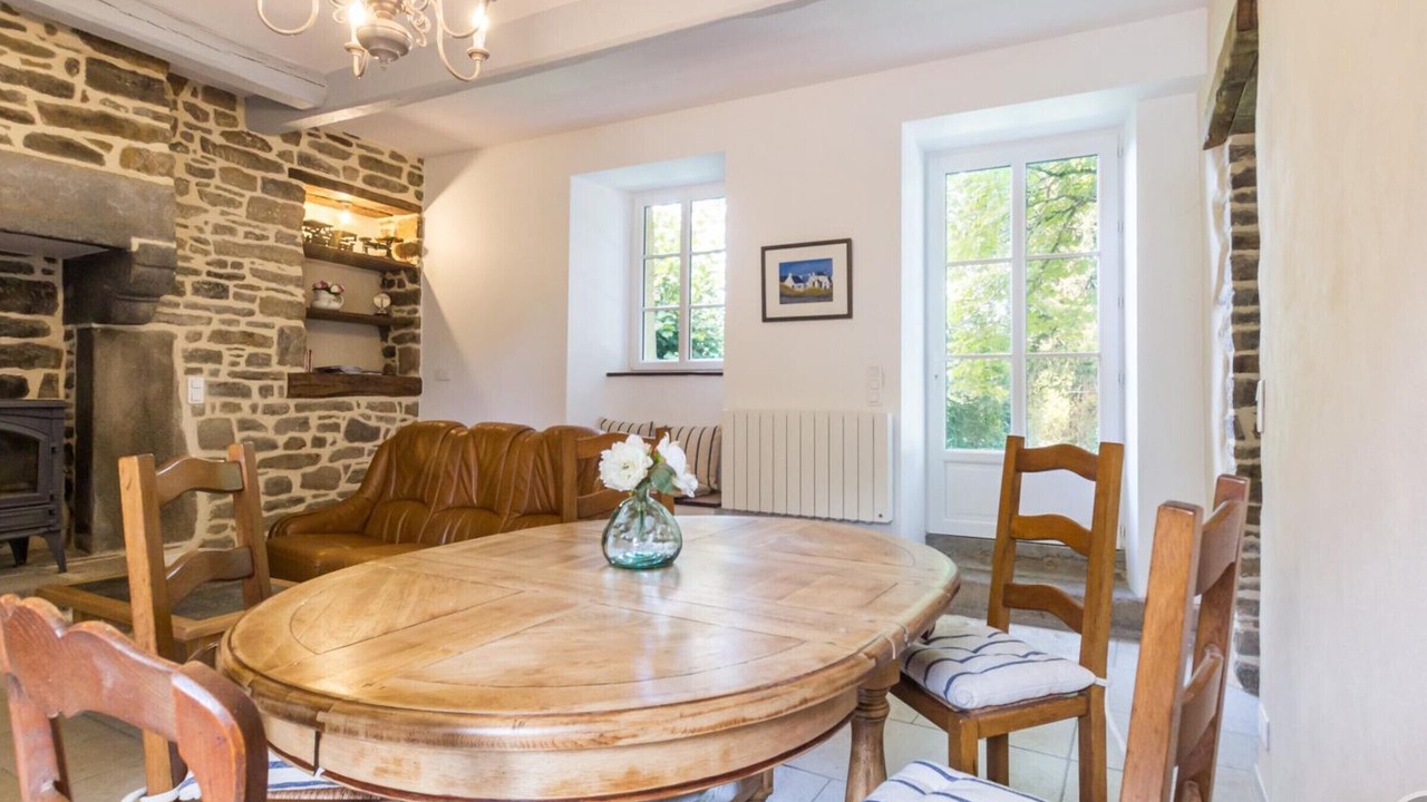 Photo of Others in Le Tanu