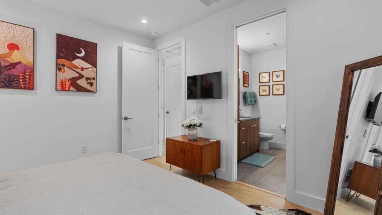 Photo of Bedroom in MLK