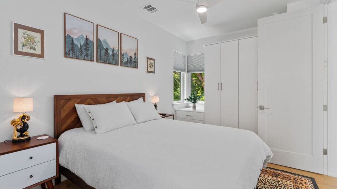 Photo of Bedroom in MLK