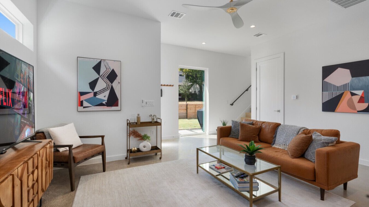 Photo of Bedroom in MLK