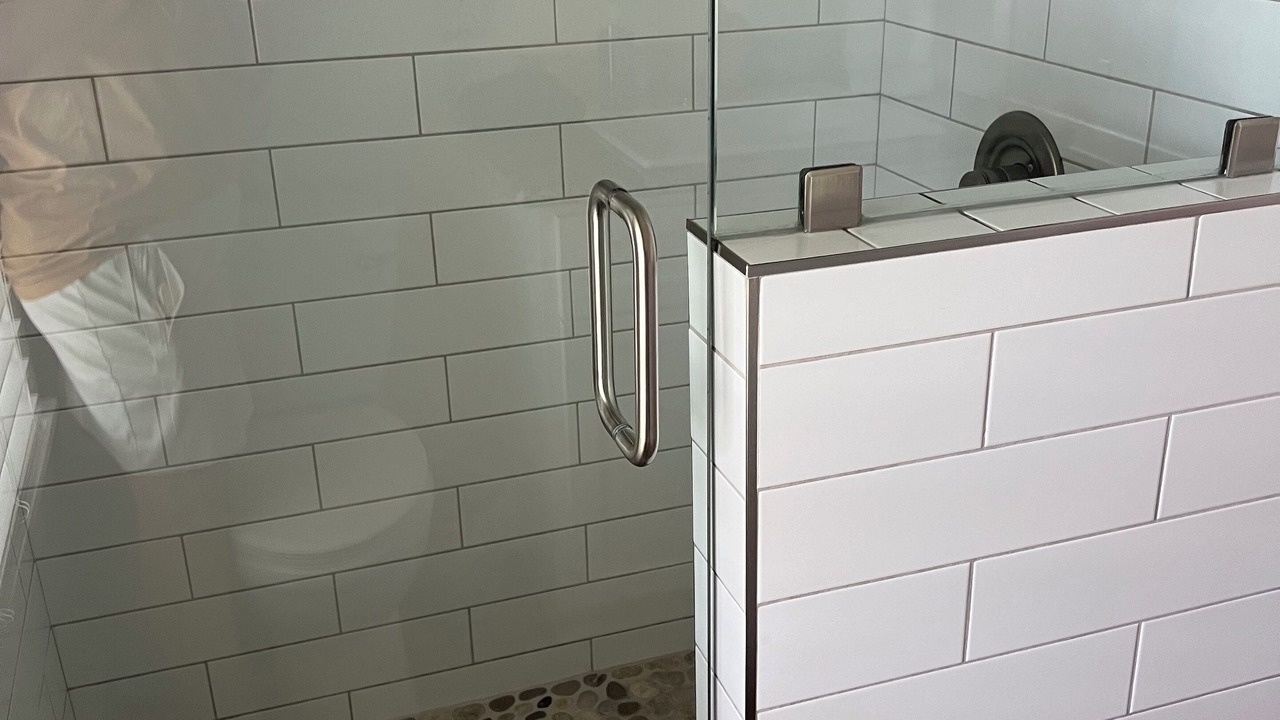 Photo of Bathroom in Shiner