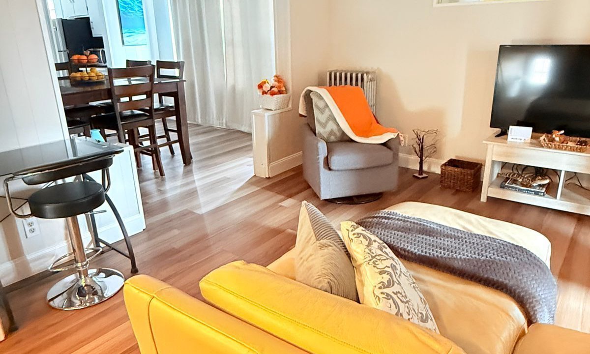 Photo of Livingroom in Medford