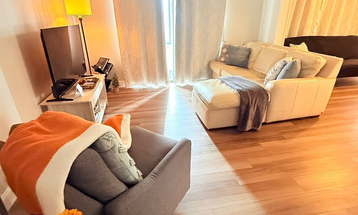 Photo of Livingroom in Medford