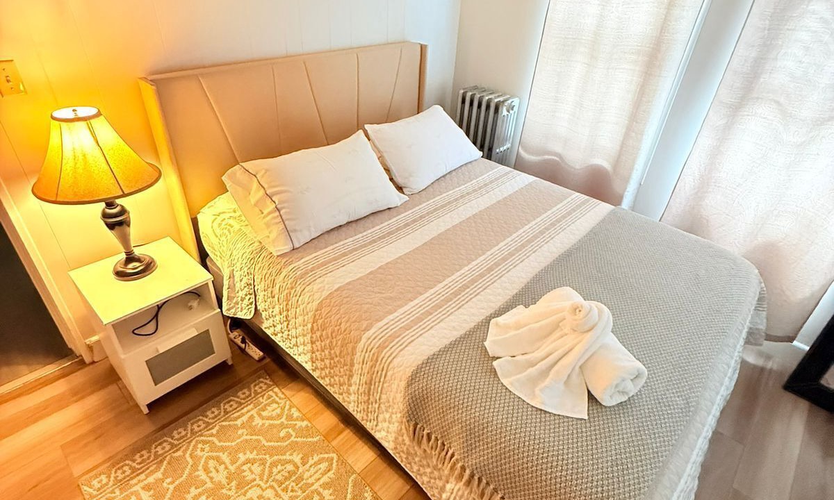 Photo of Bedroom in Medford