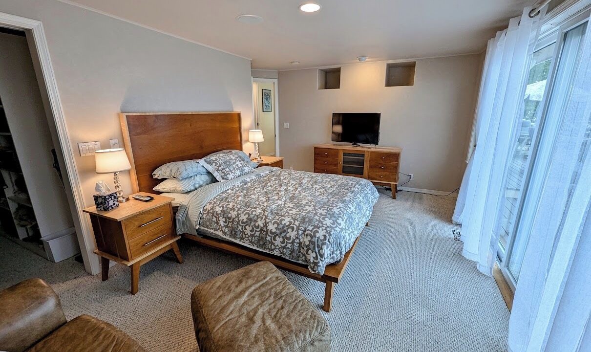 Photo of Bedroom in Bigfork