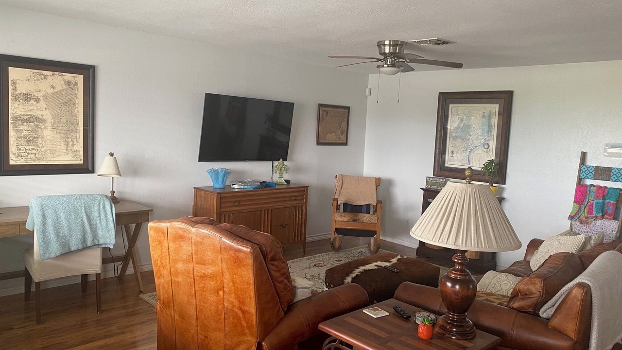 Photo of Livingroom in Rockport