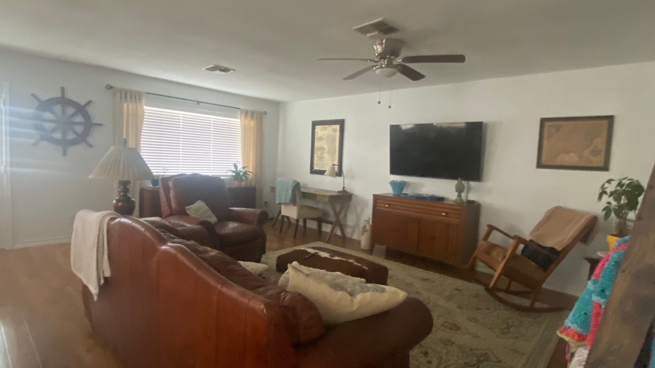 Photo of Livingroom in Rockport