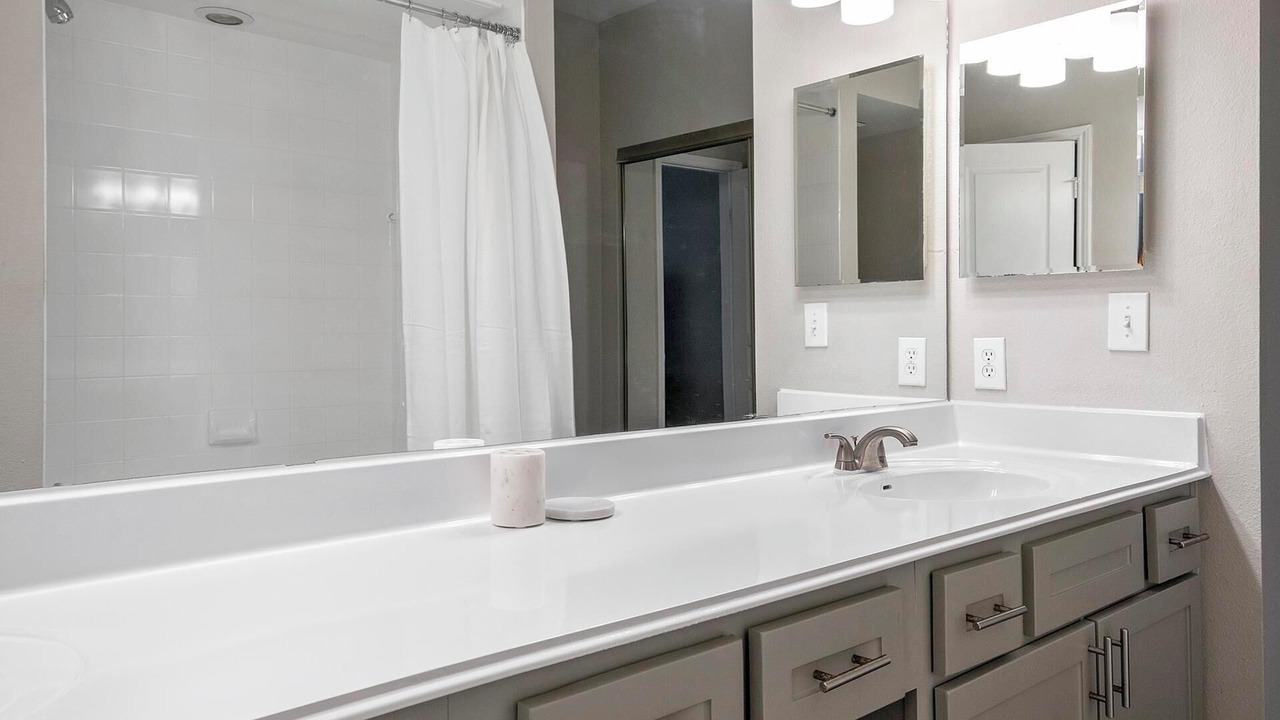 Photo of Bathroom in Briarforest