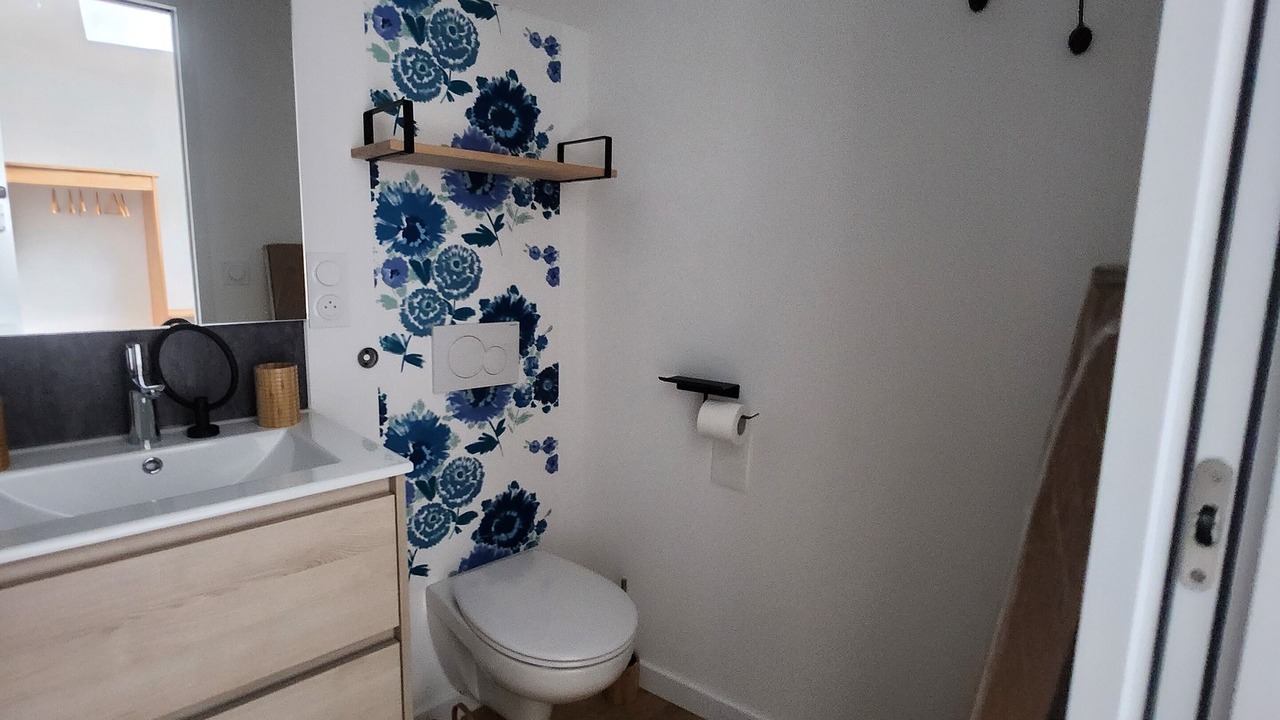 Photo of Bathroom in Centre-ville rive gauche