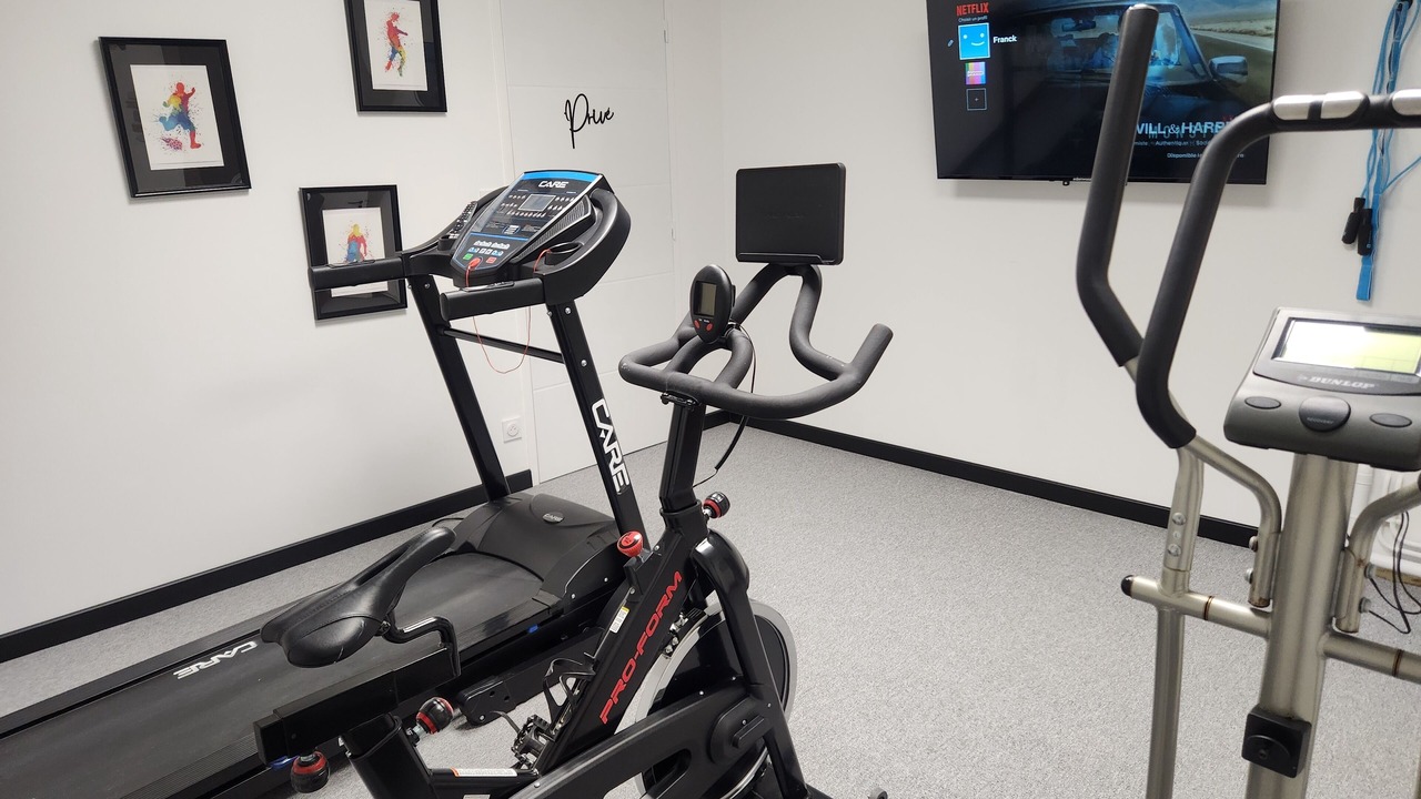 Photo of Others in Laval