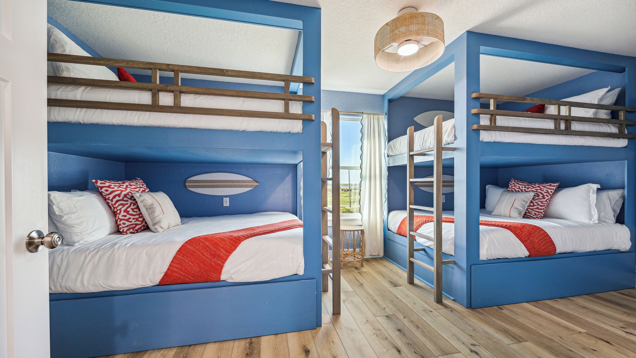 Photo of Bedroom in Surfside Beach
