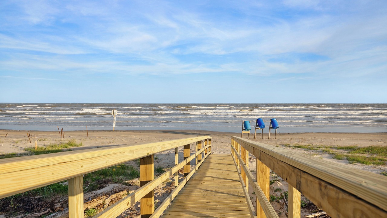 Photo of Others in Surfside Beach